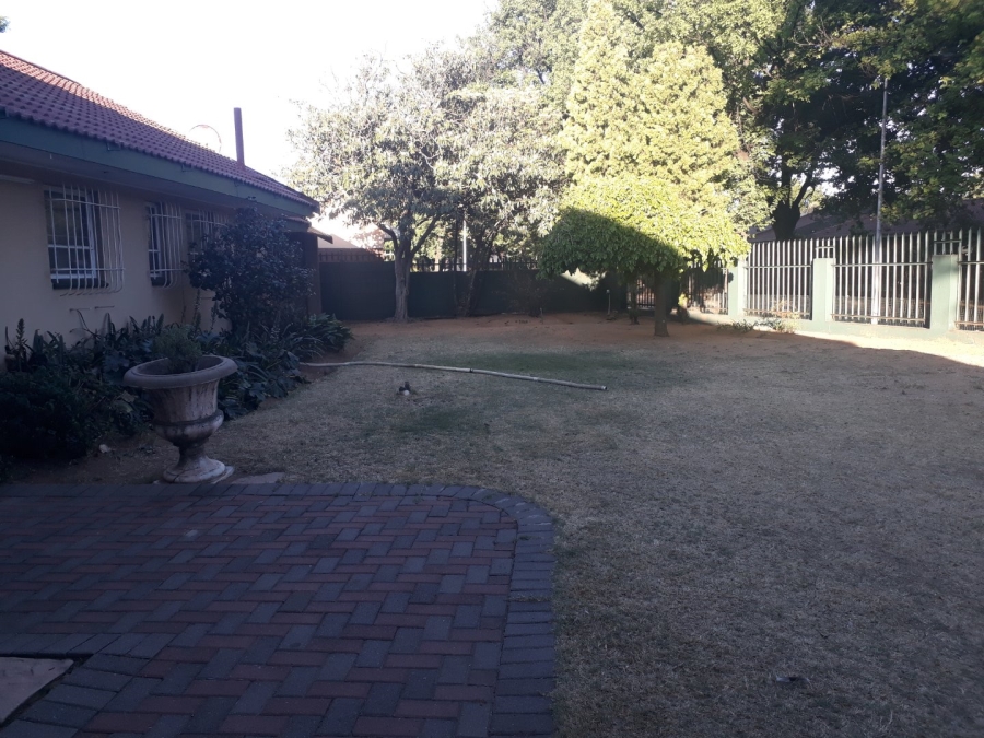5 Bedroom Property for Sale in Sasolburg Free State
